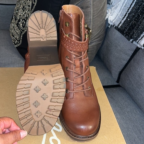 Gemma Block Heel Bootie size 9 M - Picture 5 of 6